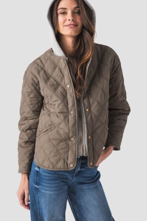 En Creme Quilted Jacket Hoodie